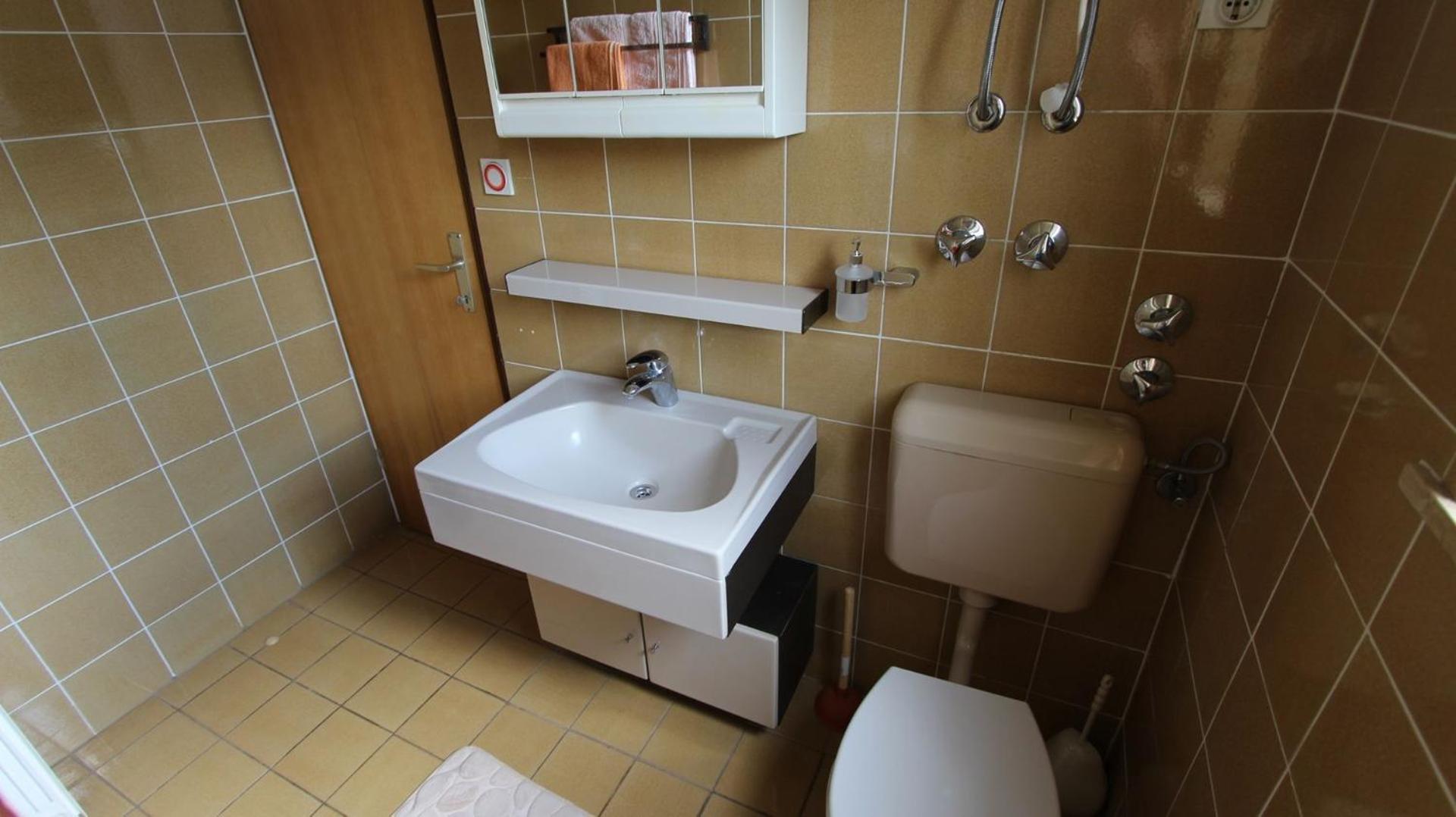 Apartment Studio Ljutic Malinska Kültér fotó